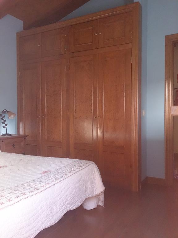 Casa Adela El Tuxu Perlleces